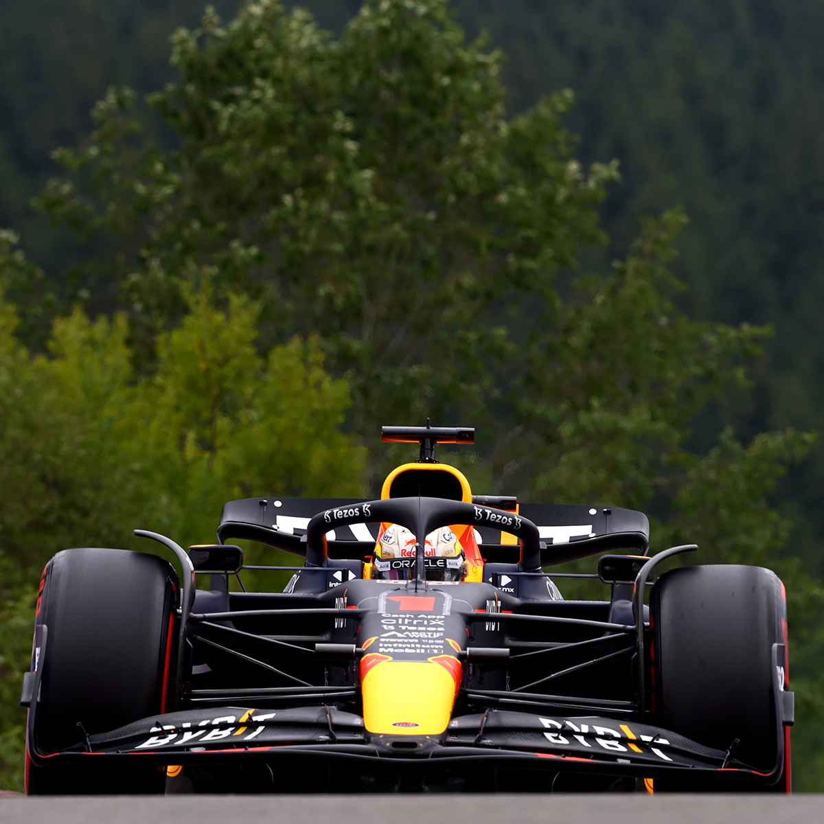 1:18 RB18 GP Spa 2022 - Winnaar Max Verstappen - Schaalmodel - Red Bull Racing